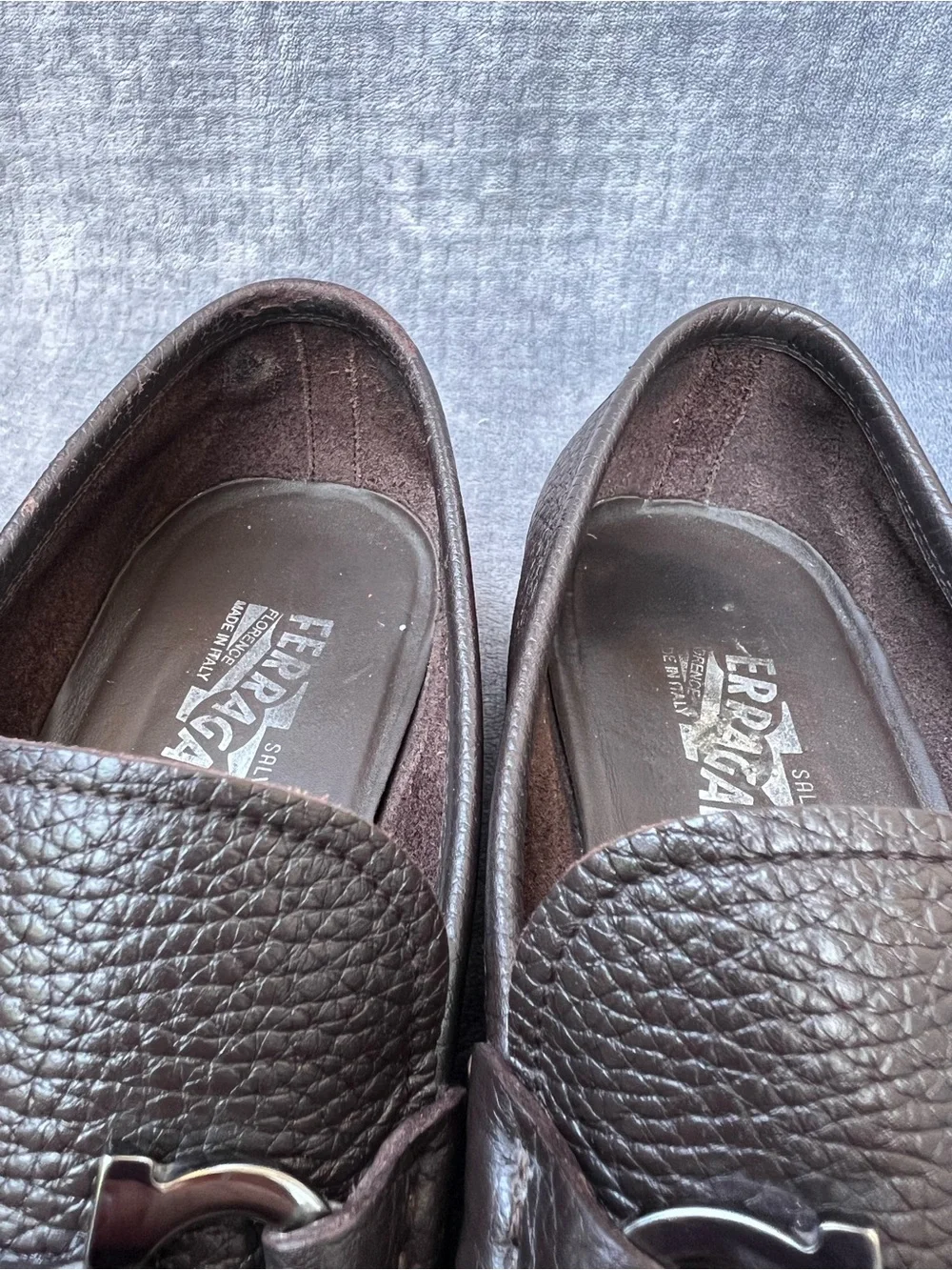 Ferragamo Loafers 9.5 Brown Gancini Silver Horse Bit Buckle Luxe Shoes Old Money